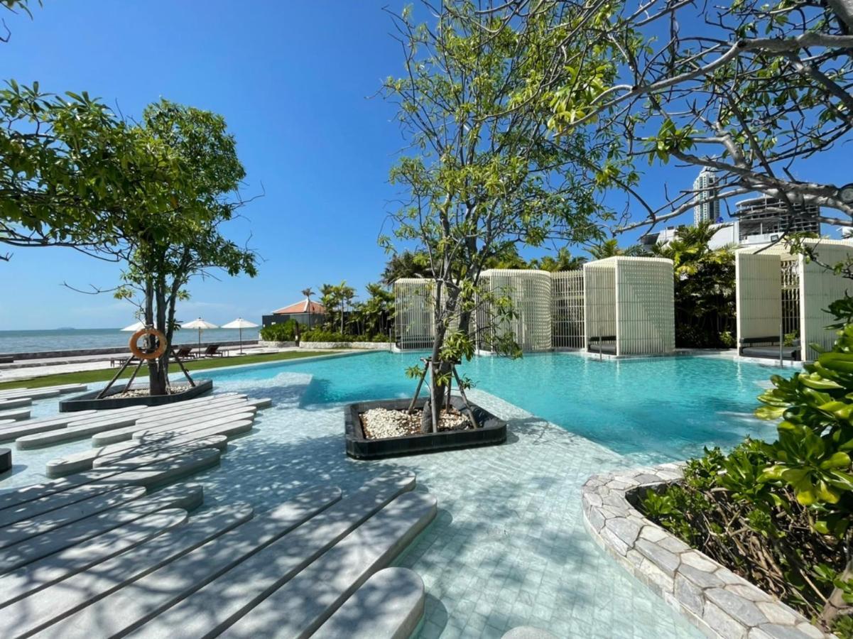 Residence By Hello Pattaya At Veranda Pantai Jomtien Luaran gambar