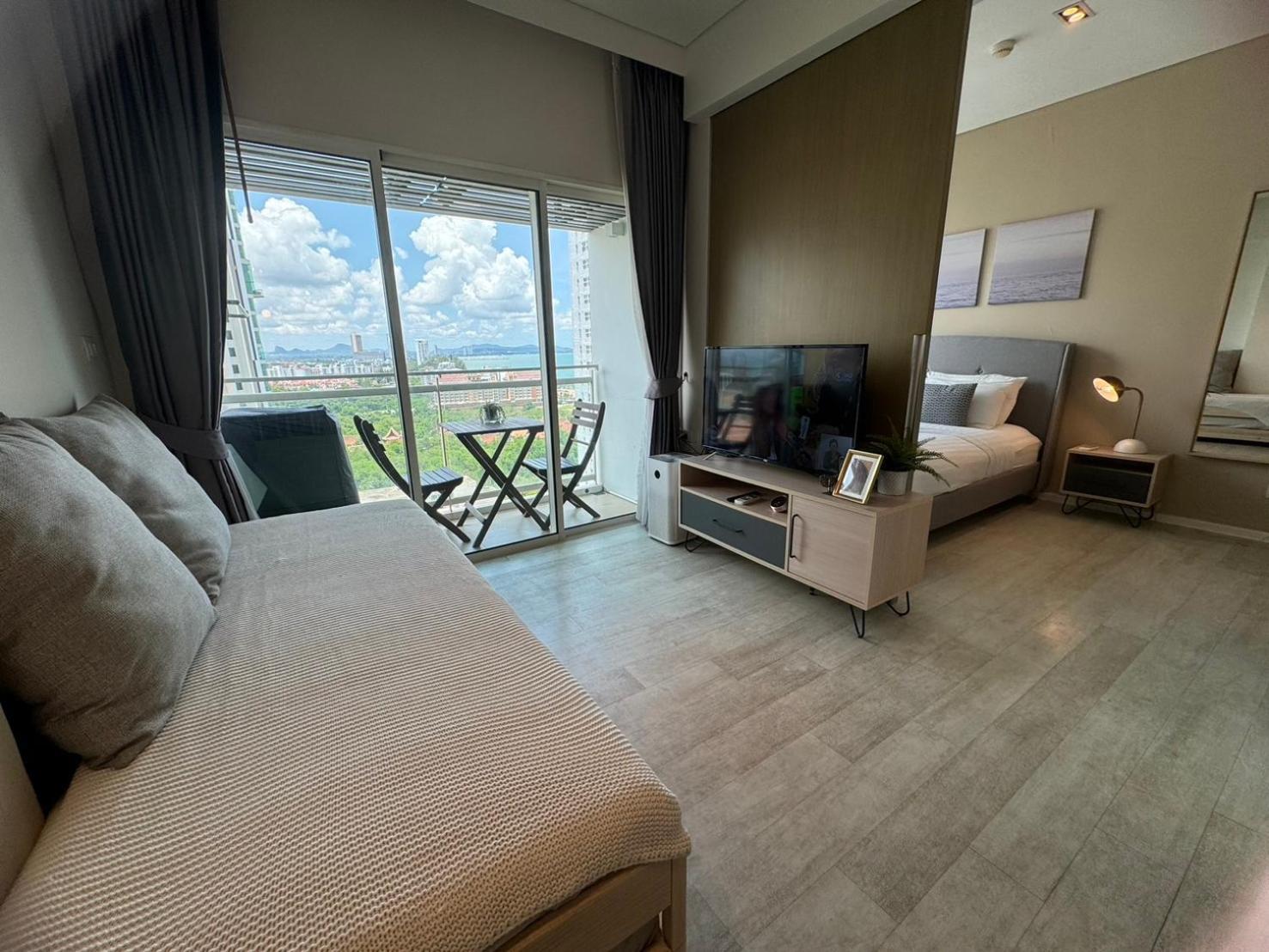 Residence By Hello Pattaya At Veranda Pantai Jomtien Bilik gambar