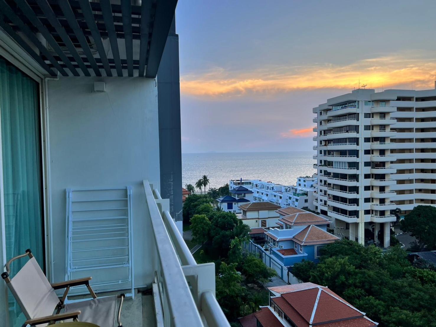 Residence By Hello Pattaya At Veranda Pantai Jomtien Bilik gambar